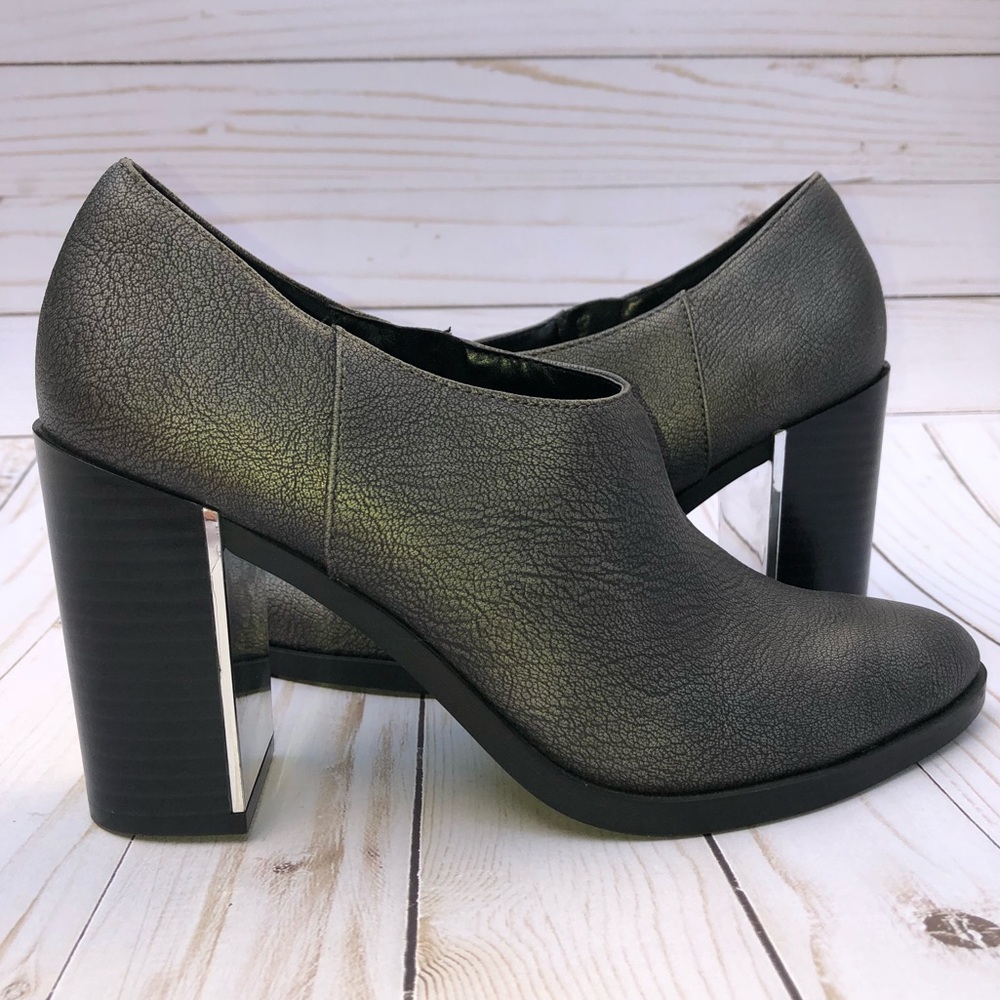 Nine West ankle boots pewter